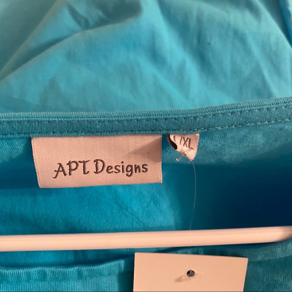NWT Turquoise Ruffle Top - Picture 3 of 4